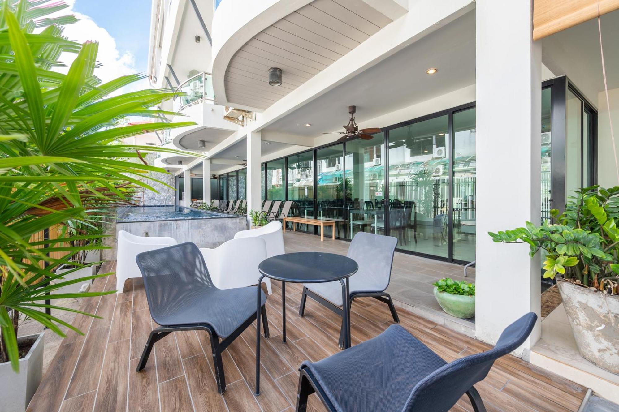 Kokotel Pattaya North Beach Exteriör bild